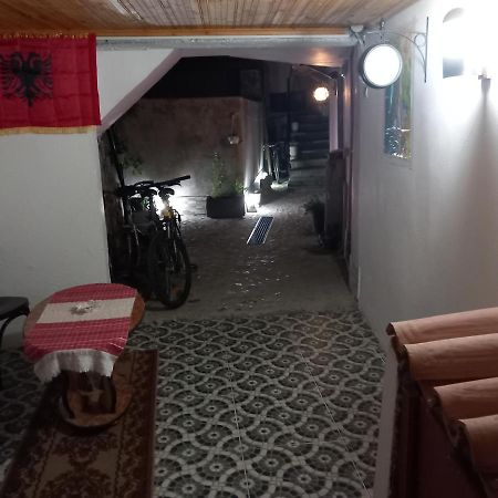 Rooms For Rent Shkoder Ngoại thất bức ảnh